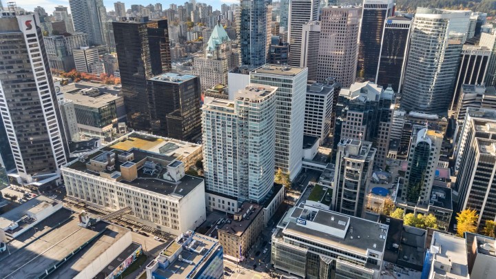 Photo 2 at 616 - 610 Granville Street, Downtown VW, Vancouver West