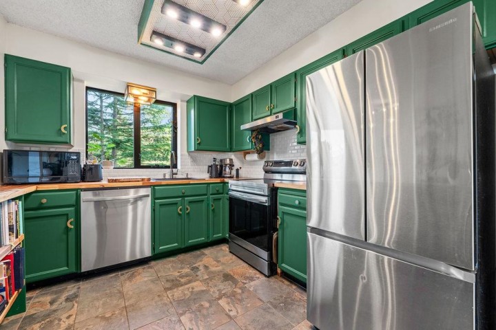 Photo 11 at 403 - 2445 W 3rd Avenue, Kitsilano, Vancouver West