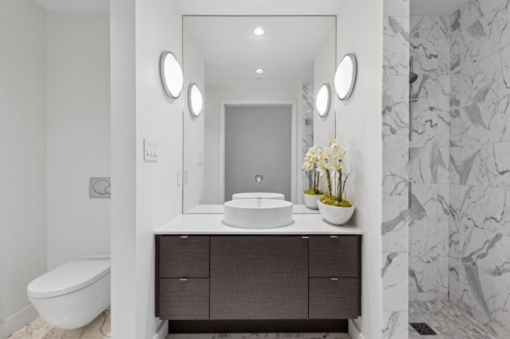 Photo 13 at 206 - 1477 W Pender Street, Coal Harbour, Vancouver West