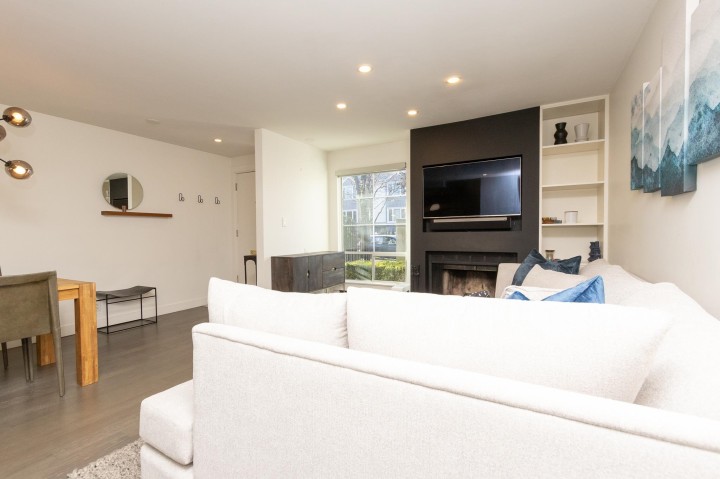 Photo 6 at 3062 Willow Street, Fairview VW, Vancouver West