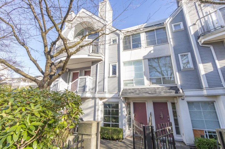 Photo 1 at 3062 Willow Street, Fairview VW, Vancouver West