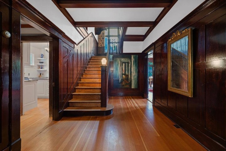 Photo 4 at 3190 St. Georges Avenue, Upper Lonsdale, North Vancouver