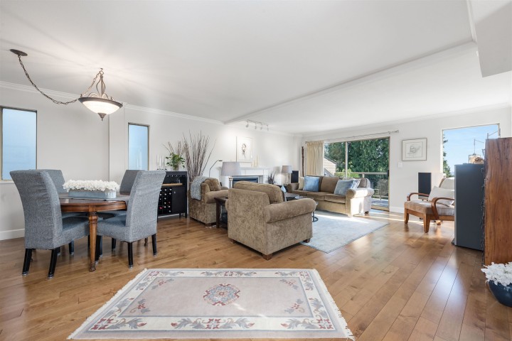 Photo 6 at 342 E 26th Street, Upper Lonsdale, North Vancouver