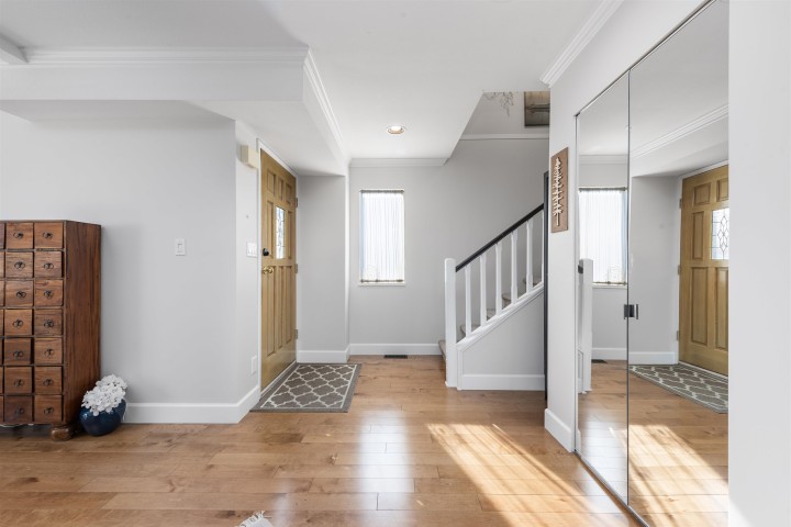 Photo 13 at 342 E 26th Street, Upper Lonsdale, North Vancouver