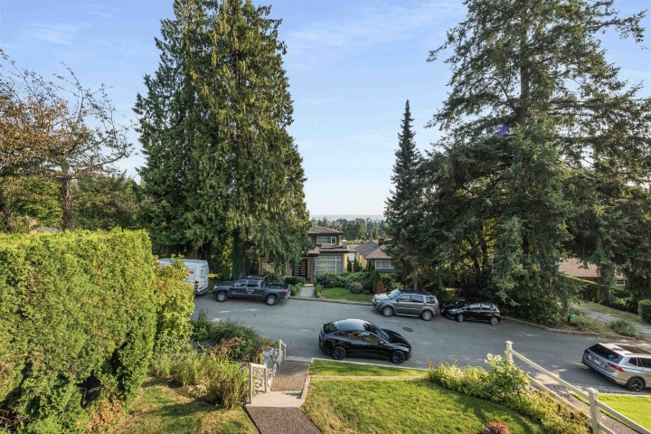 Photo 7 at 342 E 26th Street, Upper Lonsdale, North Vancouver