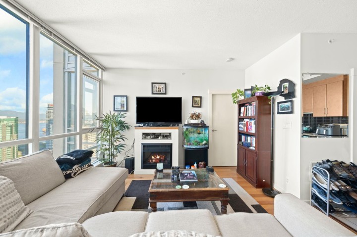 Photo 8 at 3802 - 1189 Melville Street, Coal Harbour, Vancouver West