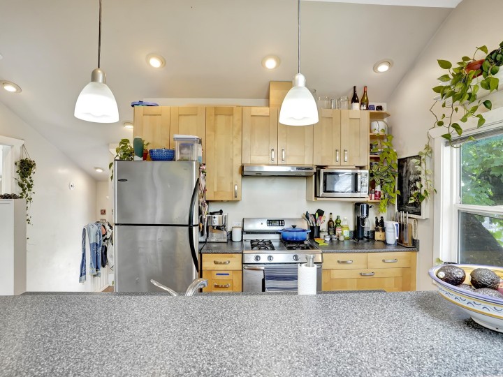 Photo 13 at 2770 W 5th Avenue, Kitsilano, Vancouver West