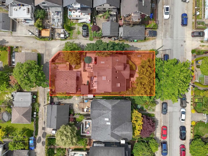 Photo 4 at 2770 W 5th Avenue, Kitsilano, Vancouver West