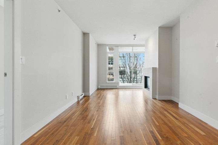 Photo 18 at 305 - 6080 Iona Drive, University VW, Vancouver West