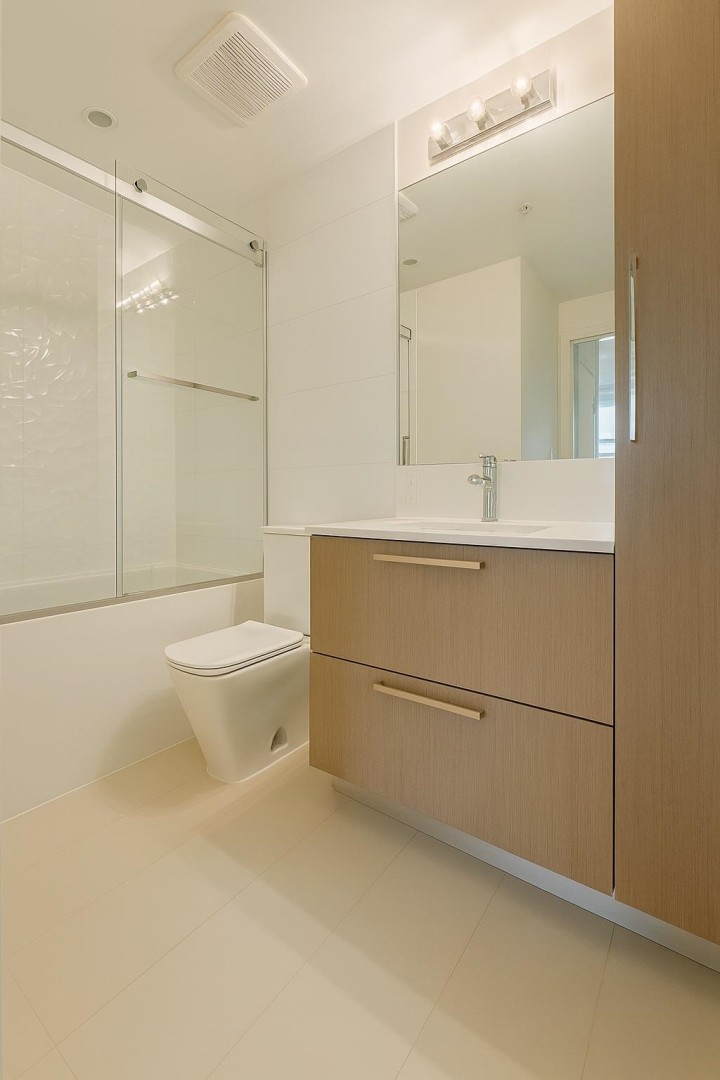 Photo 23 at 306 - 6168 East Boulevard, Kerrisdale, Vancouver West