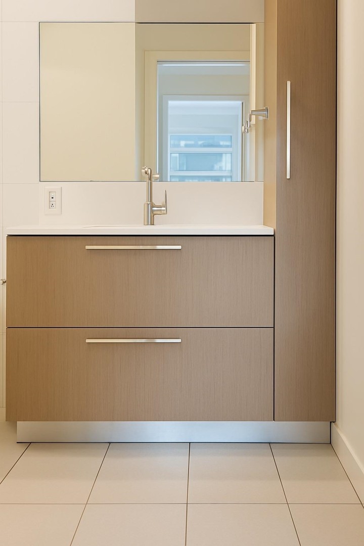 Photo 13 at 306 - 6168 East Boulevard, Kerrisdale, Vancouver West