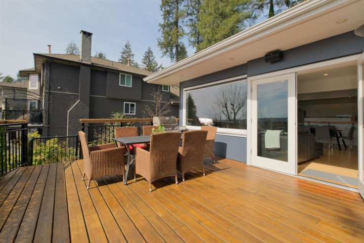 Photo 27 at 1095 W Keith Road, Pemberton Heights, North Vancouver