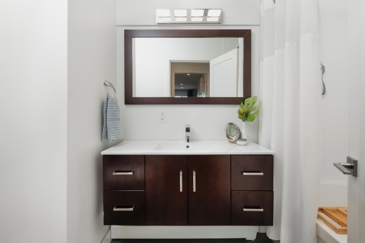 Photo 17 at 1095 W Keith Road, Pemberton Heights, North Vancouver