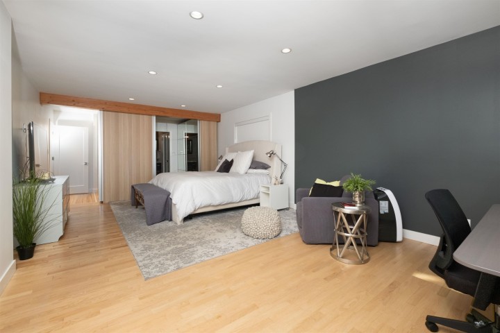 Photo 12 at 1095 W Keith Road, Pemberton Heights, North Vancouver