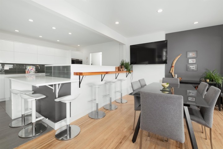 Photo 5 at 1095 W Keith Road, Pemberton Heights, North Vancouver