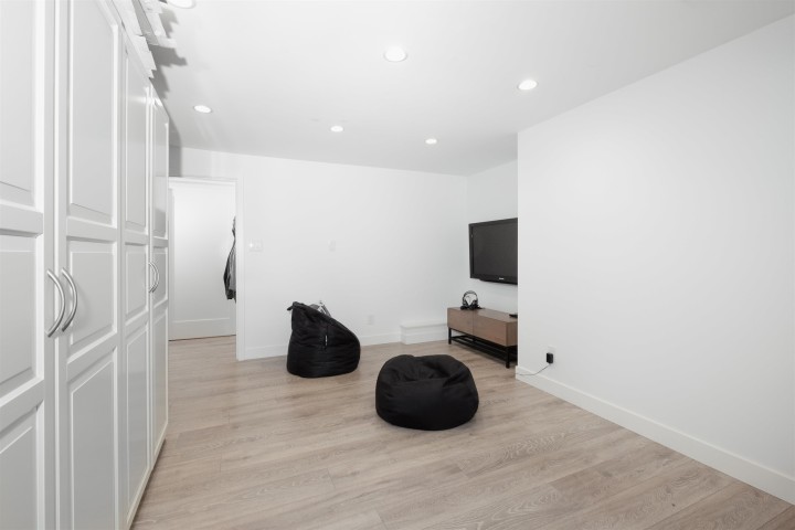 Photo 20 at 1095 W Keith Road, Pemberton Heights, North Vancouver