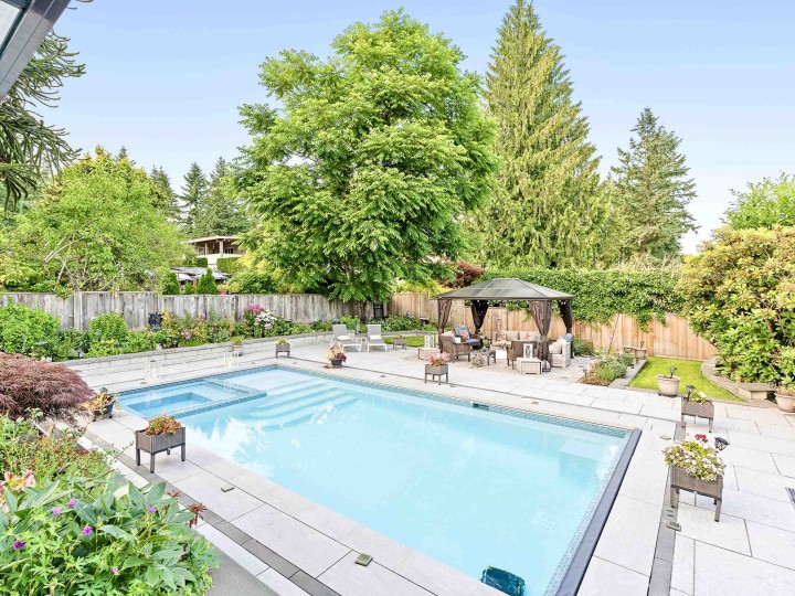 Photo 6 at 1350 Berkley Road, Blueridge NV, North Vancouver