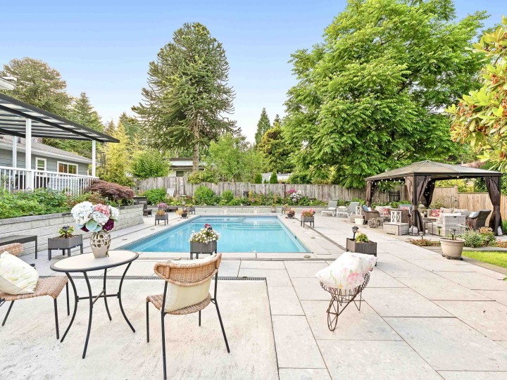 Photo 5 at 1350 Berkley Road, Blueridge NV, North Vancouver