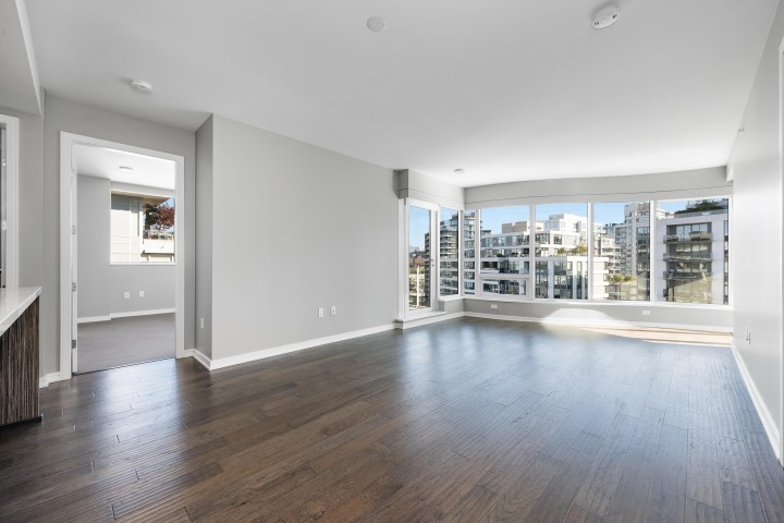 Photo 2 at 1004 - 1661 Ontario Street, False Creek, Vancouver West