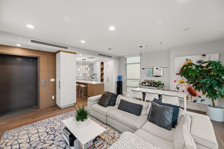 Photo 8 at 401 - 2687 Maple Street, Kitsilano, Vancouver West