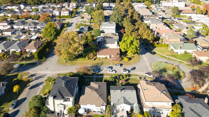 Photo 7 at 3625 E 24th Avenue, Renfrew Heights, Vancouver East