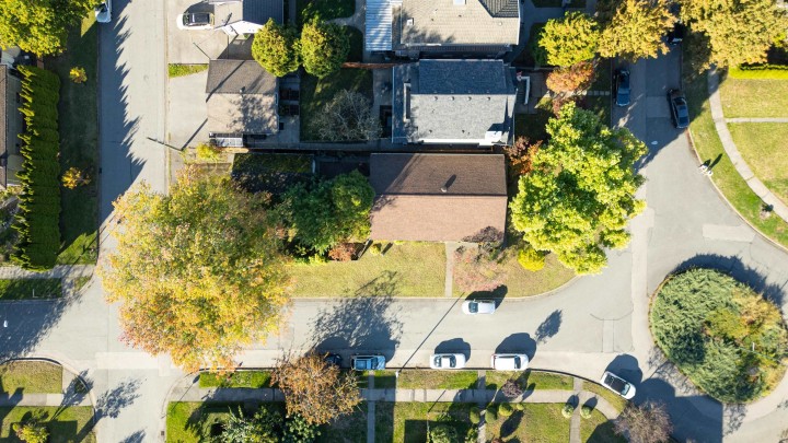 Photo 3 at 3625 E 24th Avenue, Renfrew Heights, Vancouver East