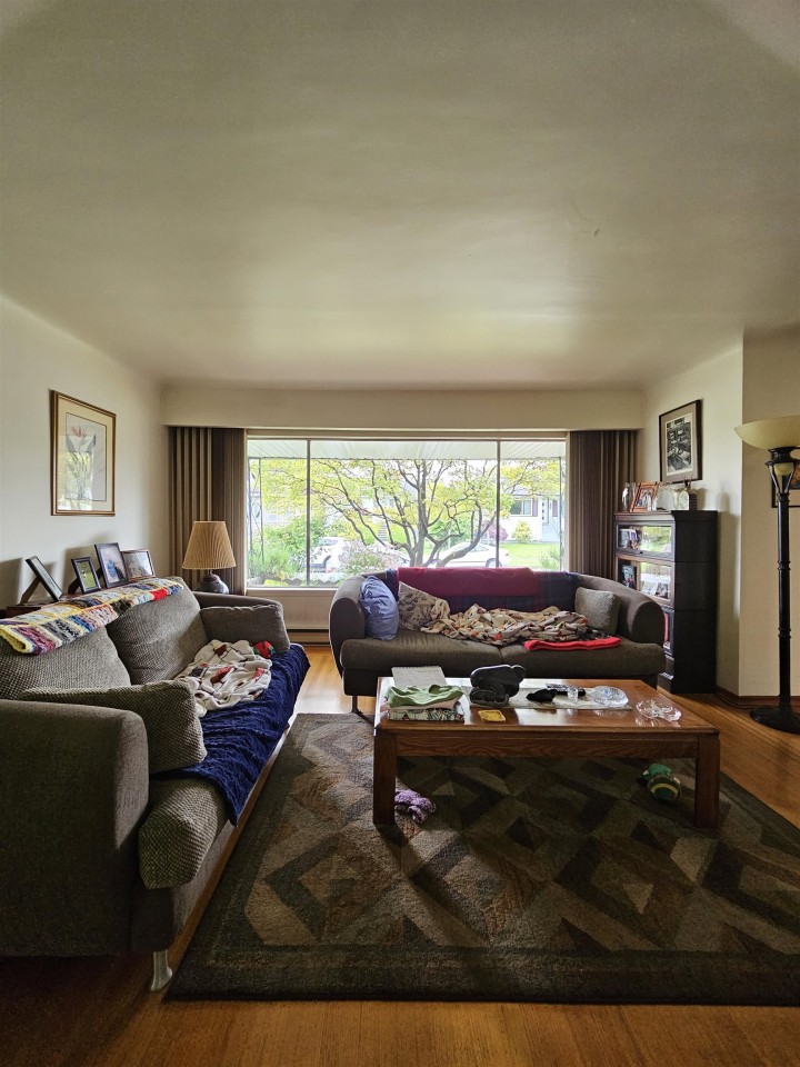 Photo 9 at 3625 E 24th Avenue, Renfrew Heights, Vancouver East