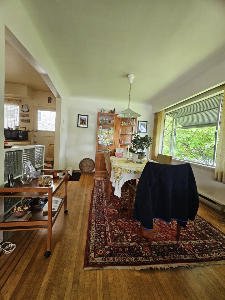 Photo 10 at 3625 E 24th Avenue, Renfrew Heights, Vancouver East