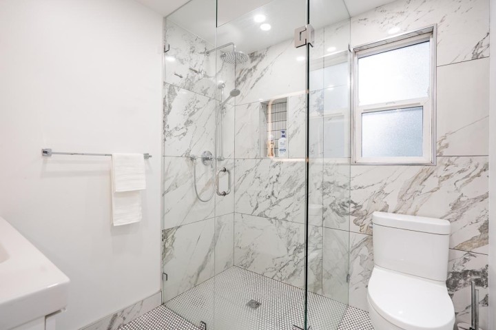 Photo 12 at 1620 Mclean Drive, Grandview Woodland, Vancouver East