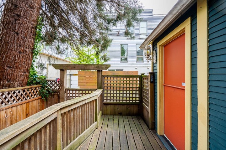 Photo 34 at 1620 Mclean Drive, Grandview Woodland, Vancouver East