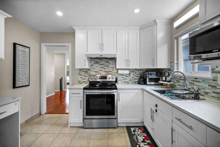 Photo 16 at 248 E 59th Avenue, South Vancouver, Vancouver East