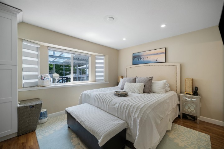 Photo 10 at 248 E 59th Avenue, South Vancouver, Vancouver East