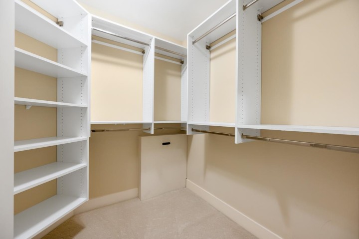 Photo 20 at 1 - 2555 Skilift Road, Chelsea Park, West Vancouver