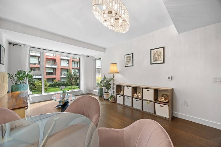 Photo 17 at 305 - 1571 W 57th Avenue, South Granville, Vancouver West