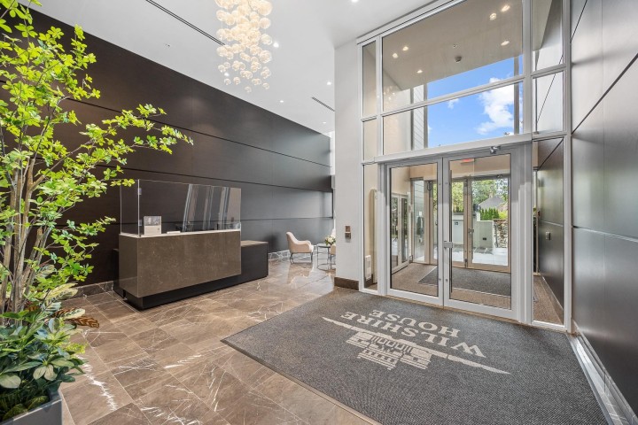 Photo 7 at 305 - 1571 W 57th Avenue, South Granville, Vancouver West