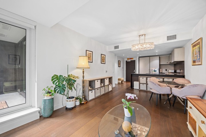 Photo 24 at 305 - 1571 W 57th Avenue, South Granville, Vancouver West