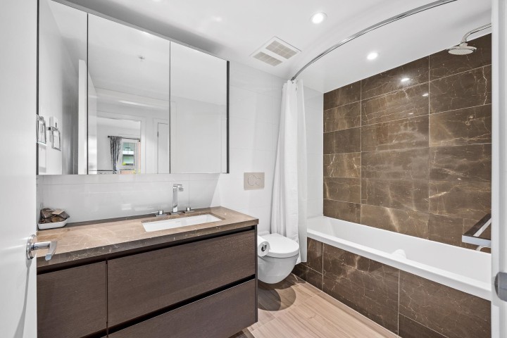 Photo 29 at 305 - 1571 W 57th Avenue, South Granville, Vancouver West