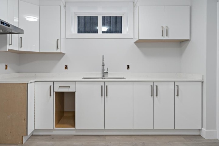 Photo 8 at 6749 Knight Street, South Vancouver, Vancouver East