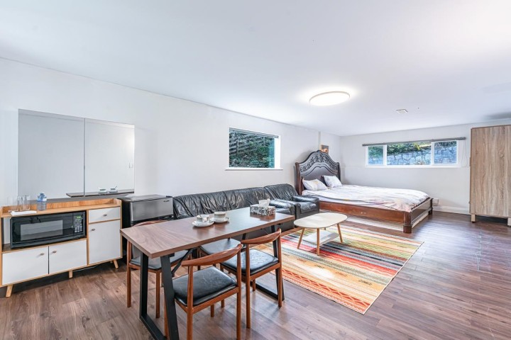 Photo 26 at 520 Ballantree Place, Glenmore, West Vancouver