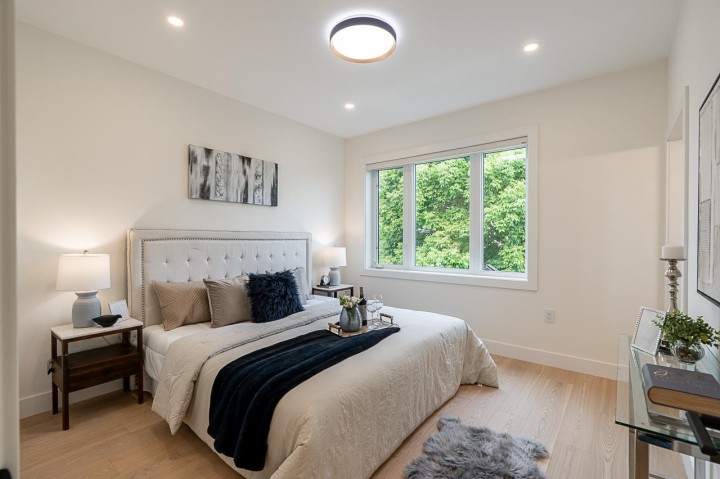 Photo 16 at 1 - 2248 E 48th Avenue, Killarney VE, Vancouver East