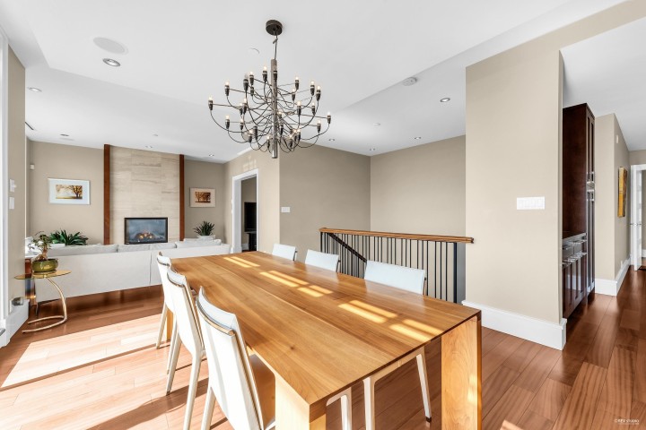 Photo 13 at 102 - 2575 Garden Court, Whitby Estates, West Vancouver