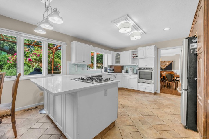 Photo 16 at 5155 Alderfeild Place, Upper Caulfeild, West Vancouver