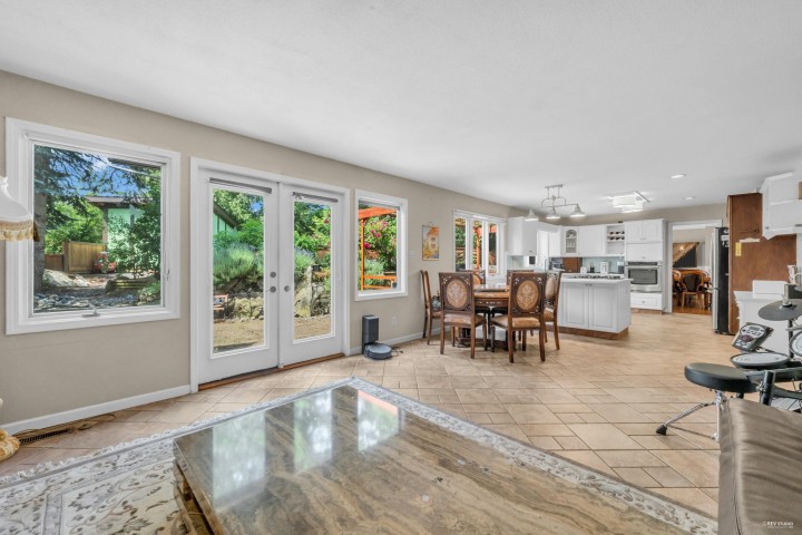 Photo 15 at 5155 Alderfeild Place, Upper Caulfeild, West Vancouver