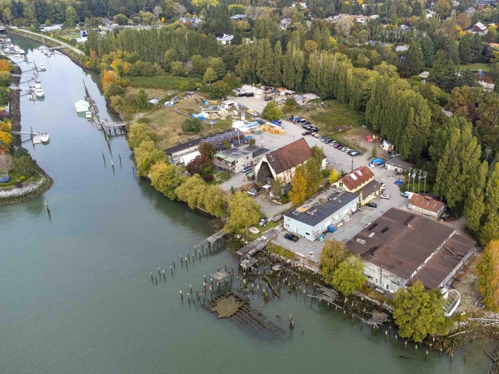 Photo 10 at 7520 Balaclava Street, Southlands, Vancouver West