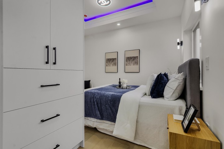 Photo 10 at 2 - 585 E 60th Avenue, South Vancouver, Vancouver East