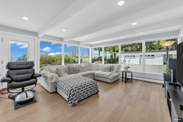 Photo 16 at 2755 Skilift Place, Chelsea Park, West Vancouver