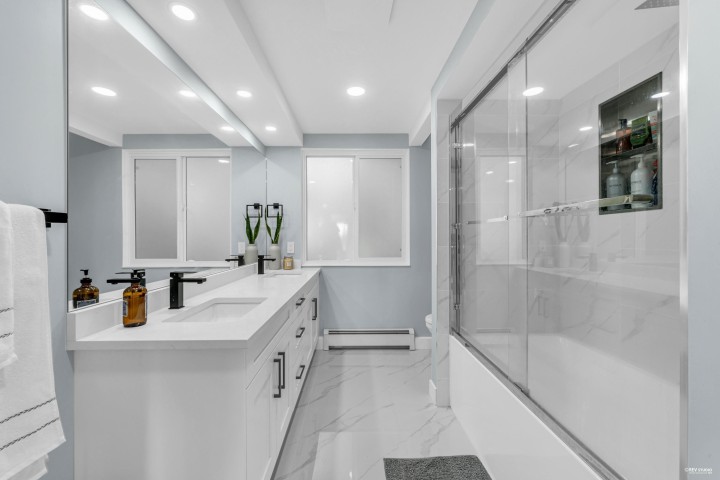 Photo 26 at 2755 Skilift Place, Chelsea Park, West Vancouver