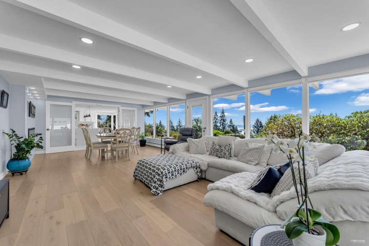 Photo 15 at 2755 Skilift Place, Chelsea Park, West Vancouver