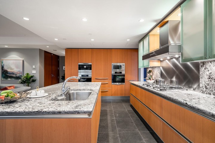 Photo 12 at 2202 - 1139 W Cordova Street, Coal Harbour, Vancouver West