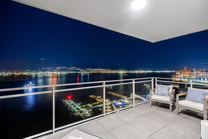 Photo 9 at 2202 - 1139 W Cordova Street, Coal Harbour, Vancouver West